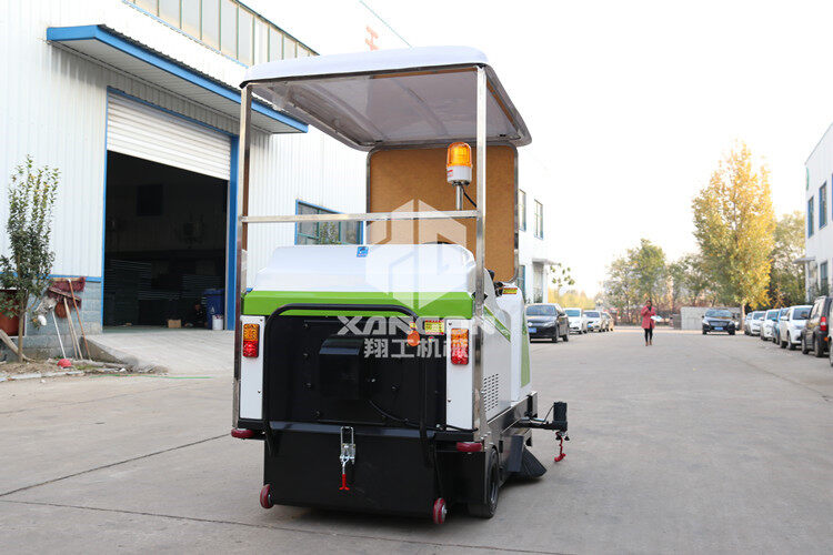 電動(dòng)掃地車生產(chǎn)廠家告訴你掃地機(jī)購(gòu)買的必要性！